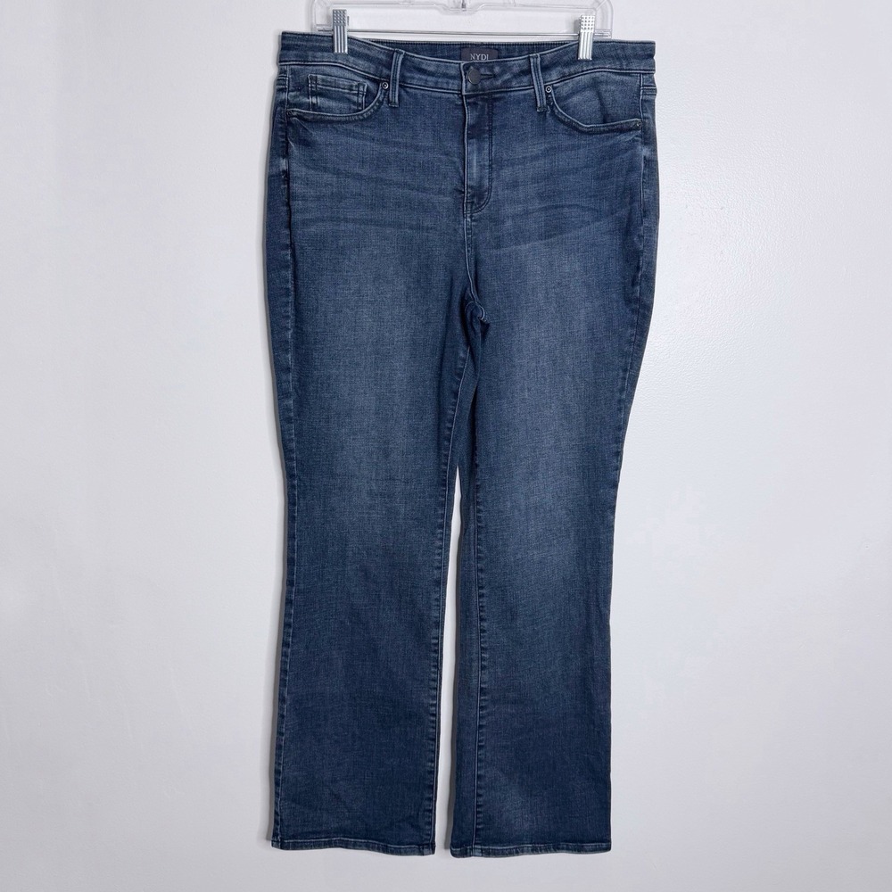 NYDJ Barbara Bootcut Jeans Blue‎ Wash Size 14 Minimalist Casual Modern Timeless